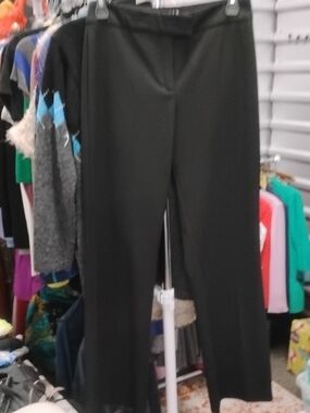 Thalian Black Straight-Leg Dress Pants